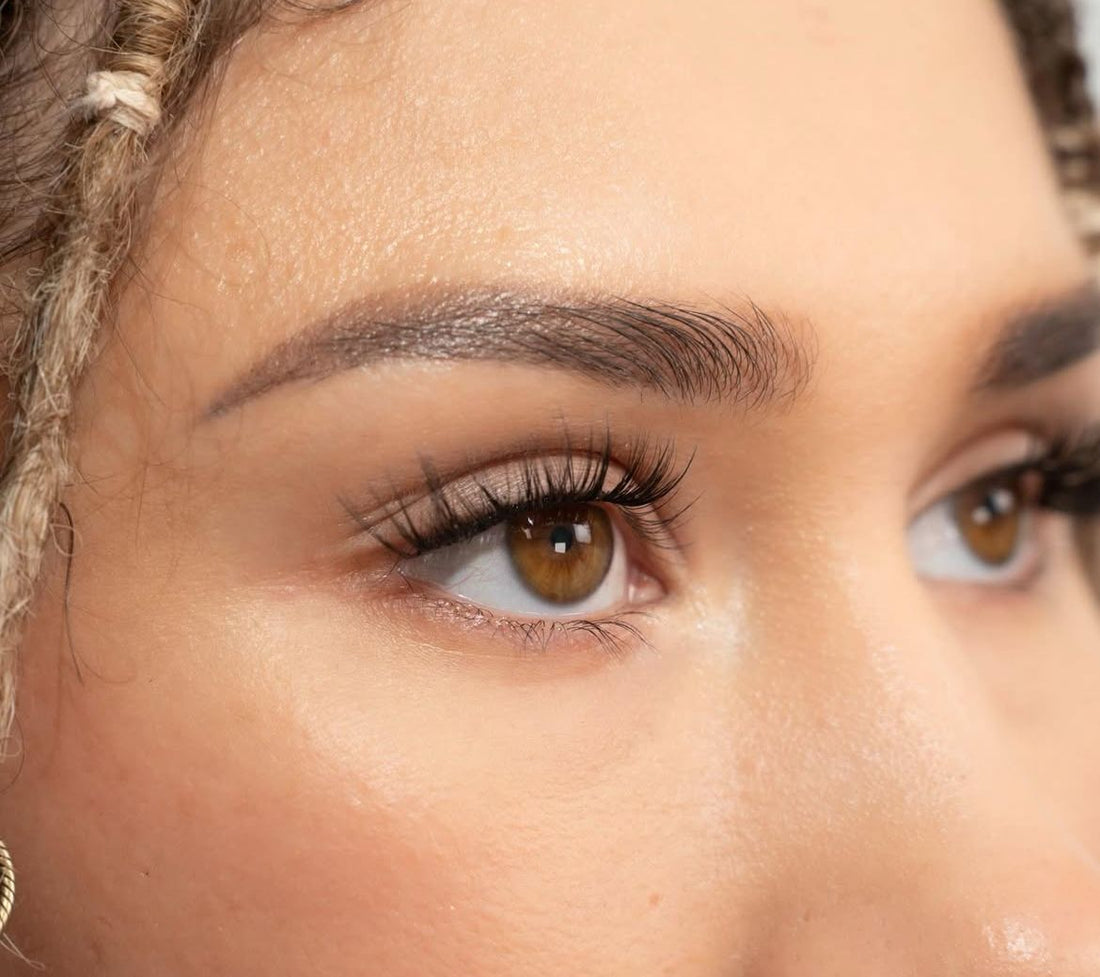 Lash Confidence: How Wearing Lashes Boosts Your Self-Esteem